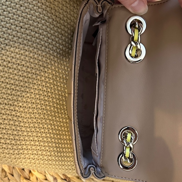 Kate Spade White and Tan Quilted Crossbody Bag - Picture 4 of 7